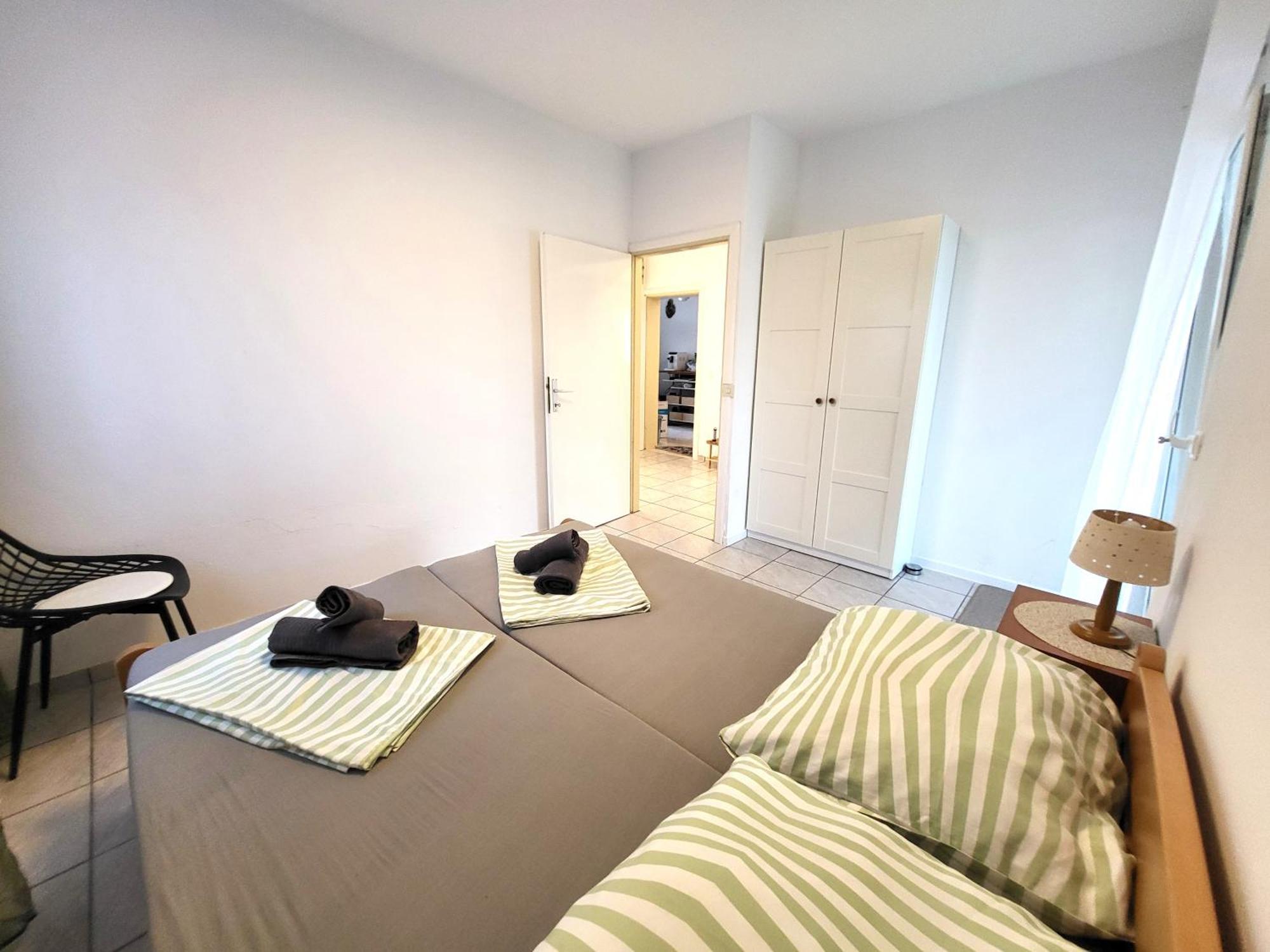 Apartments Pitve Jelsa  Exterior photo